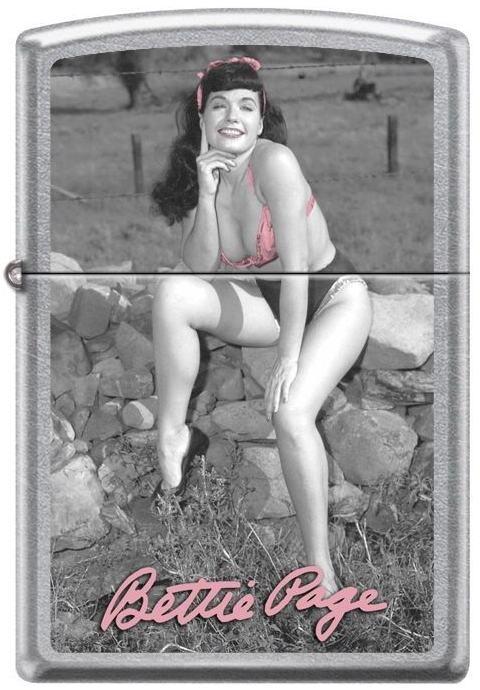 Zapalniczka Zippo 3331 Bettie Page